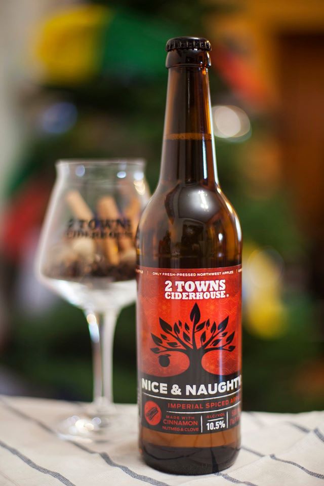 Advent Beer Calendar 2016: Day 17: 2 Towns Ciderhouse Nice & Naughty