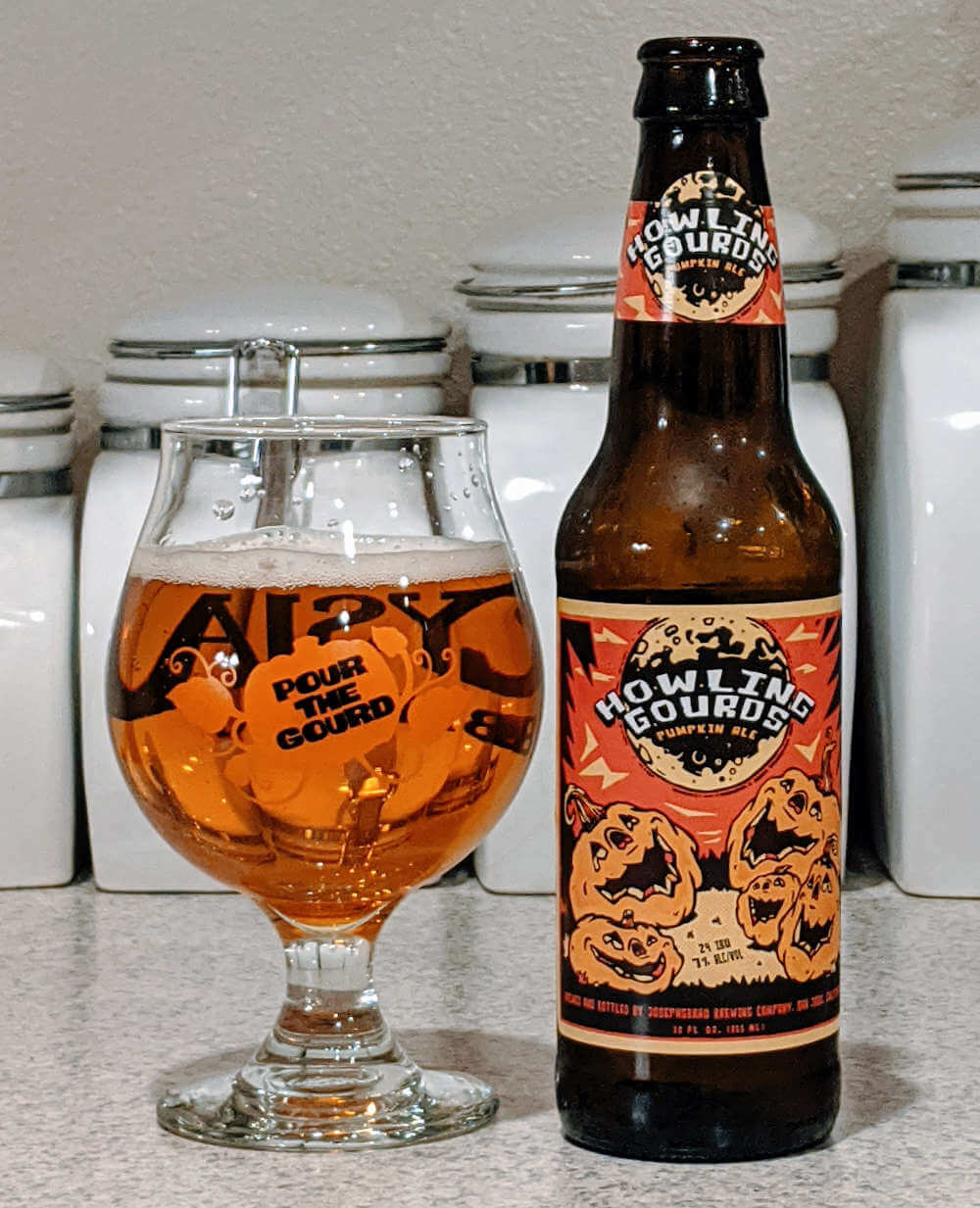 Trader Joe’s Howling Gourds Pumpkin Ale (Pumpkin Beer Project)