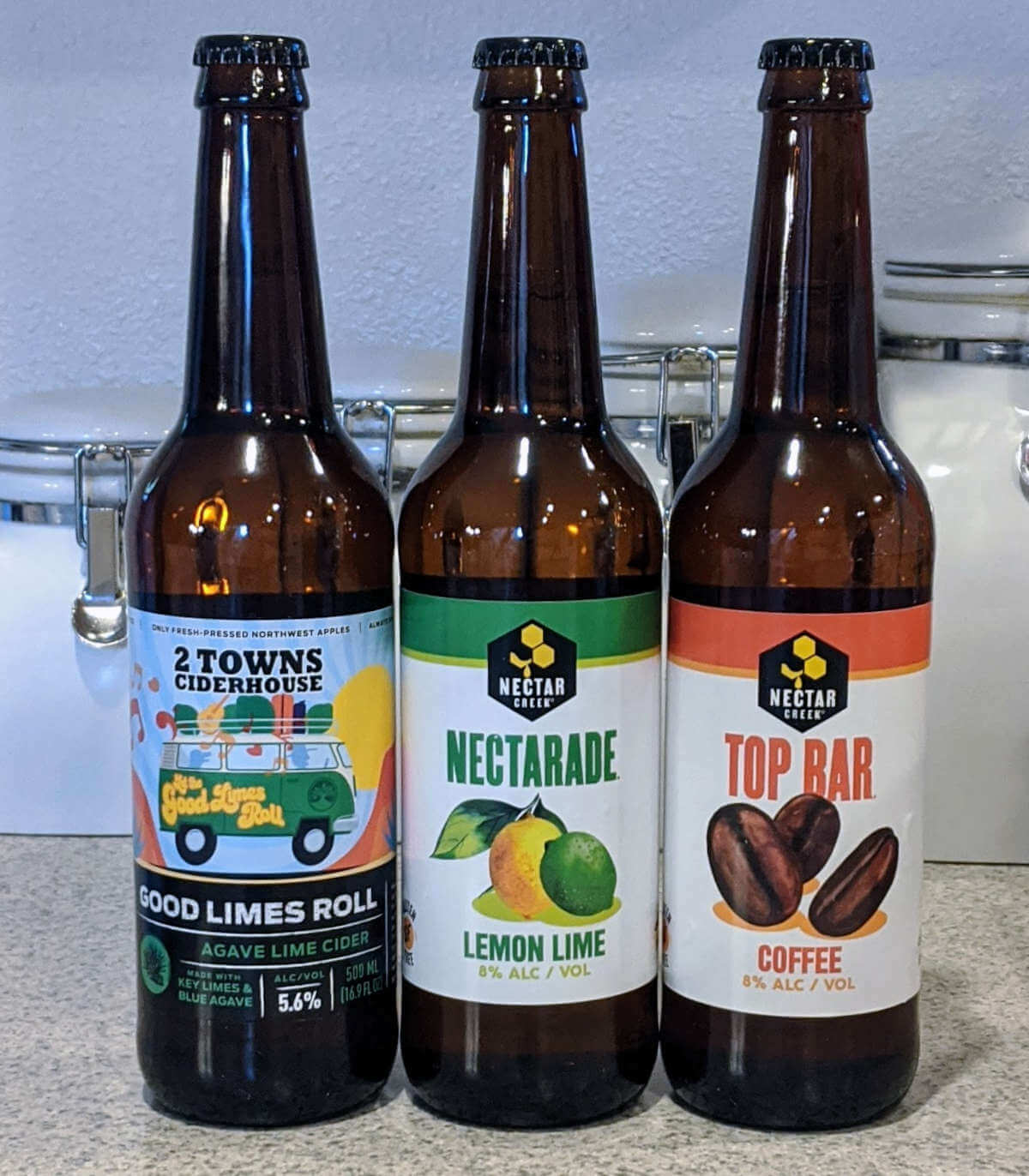 The return of Nectar Creek Mead with Nectarade and Top Bar (reviews)