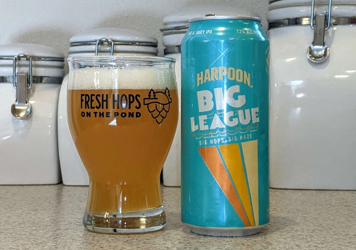 Harpoon Brewery Big League IPA — amped-up lifestyle drinking