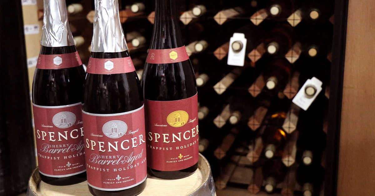 Advent Beer Calendar 2021: Day 17: Spencer Brewery Trappist Holiday Ale
